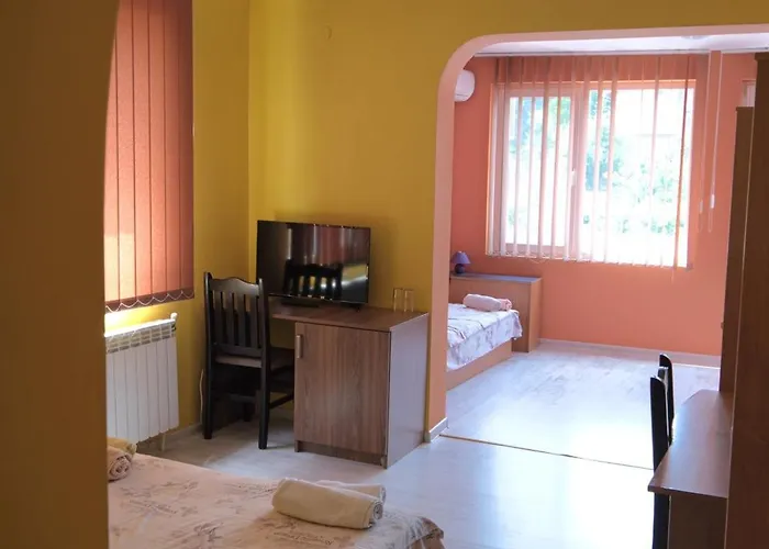 гергана Gæstehus Raduil