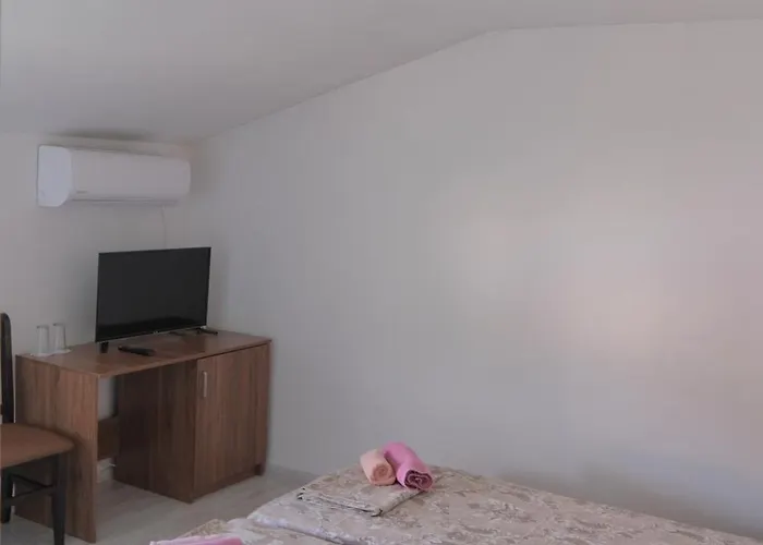 Gæstehus гергана 3*